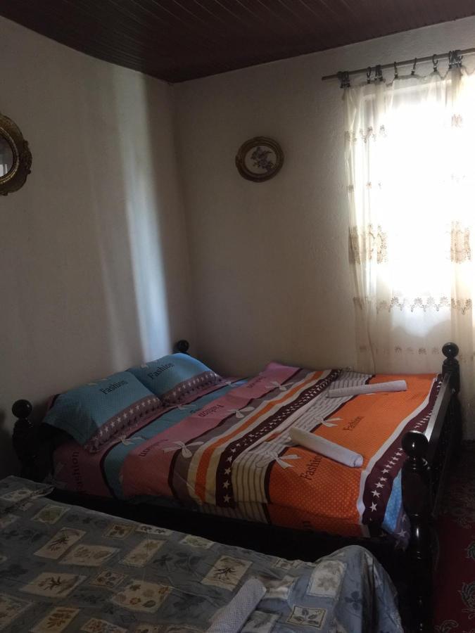 זבליאק Apartments Cardak מראה חיצוני תמונה
