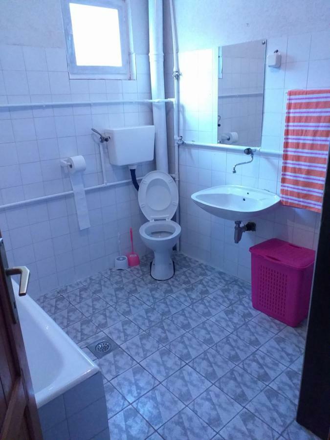 זבליאק Apartments Cardak מראה חיצוני תמונה